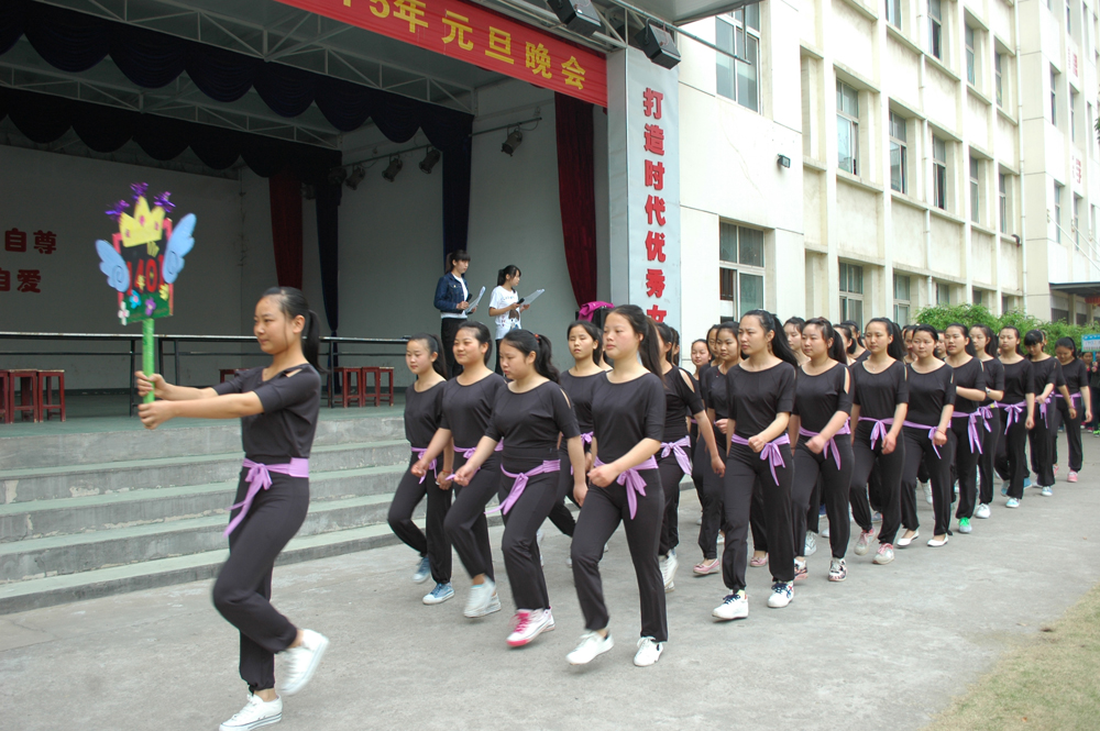 鄂东女子学校