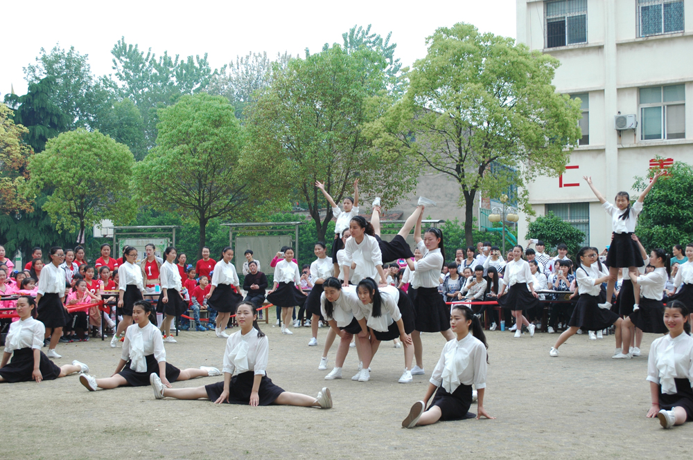 鄂东女子学校
