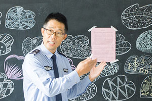 长江派出所左所长来我校进行网络安全讲座