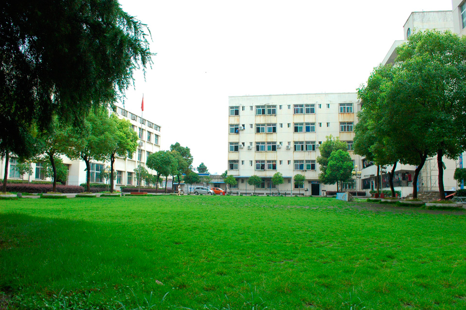 鄂东女子学校
