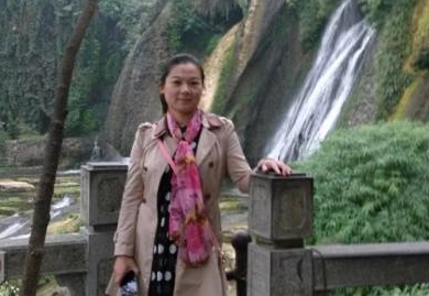 语文教师 杨爱君