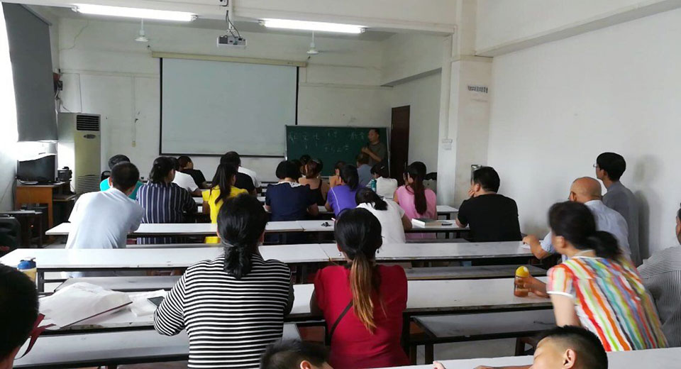 鄂东女子学校