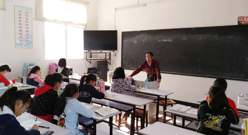 鄂东女子学校