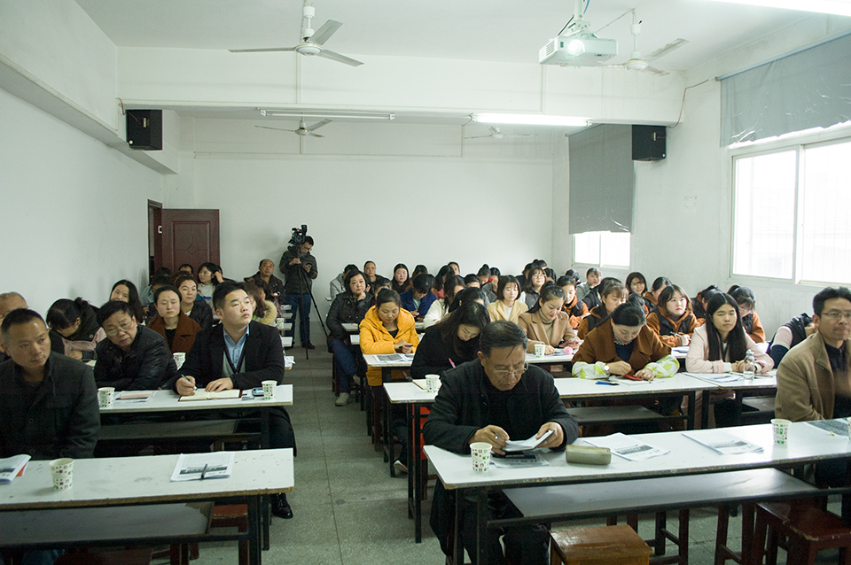 鄂东女子学校