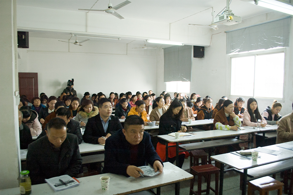 鄂东女子学校