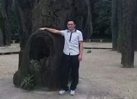 语文教师 高火焱