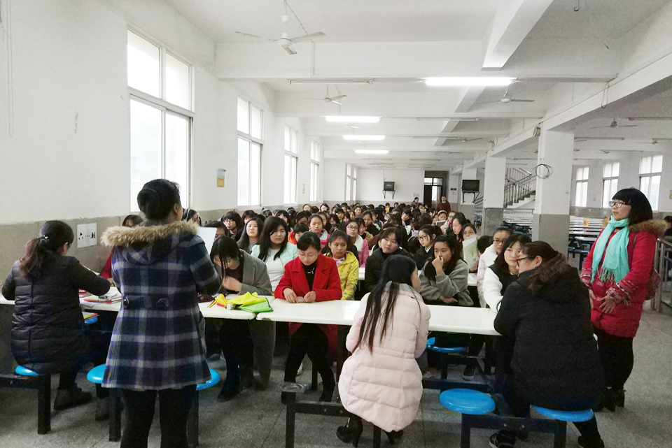 鄂东女子学校