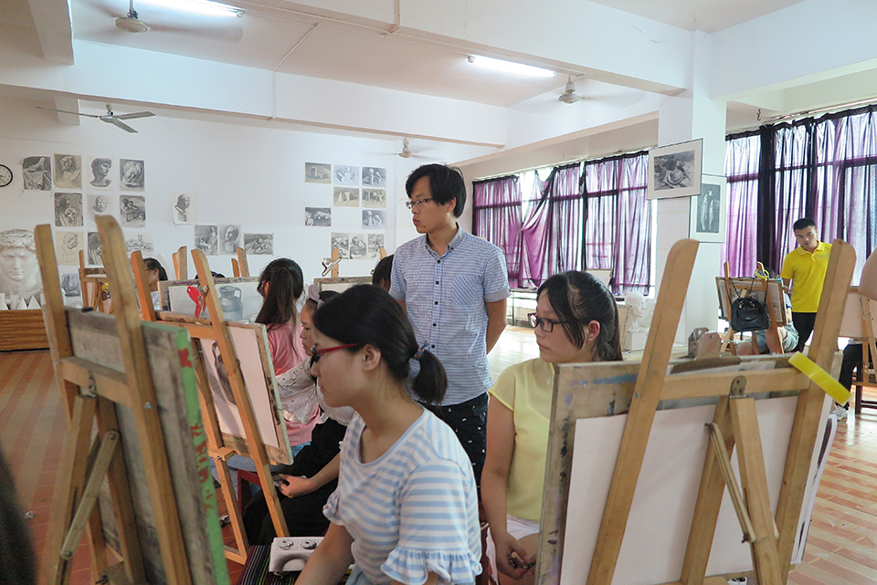 鄂东女子学校