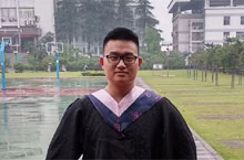 语文教师 周凯玉