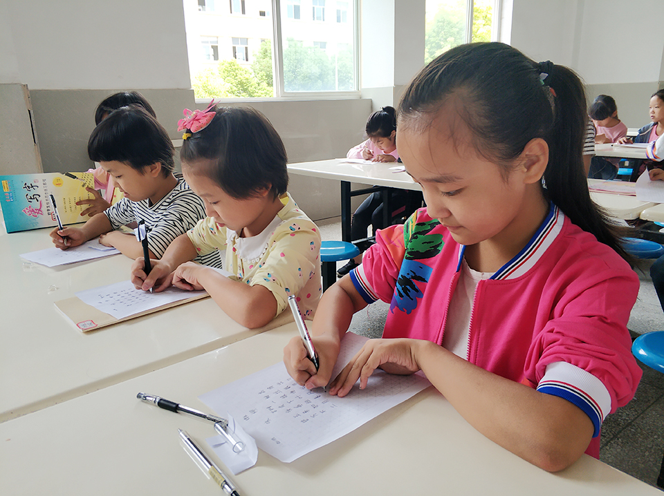 鄂东女子学校