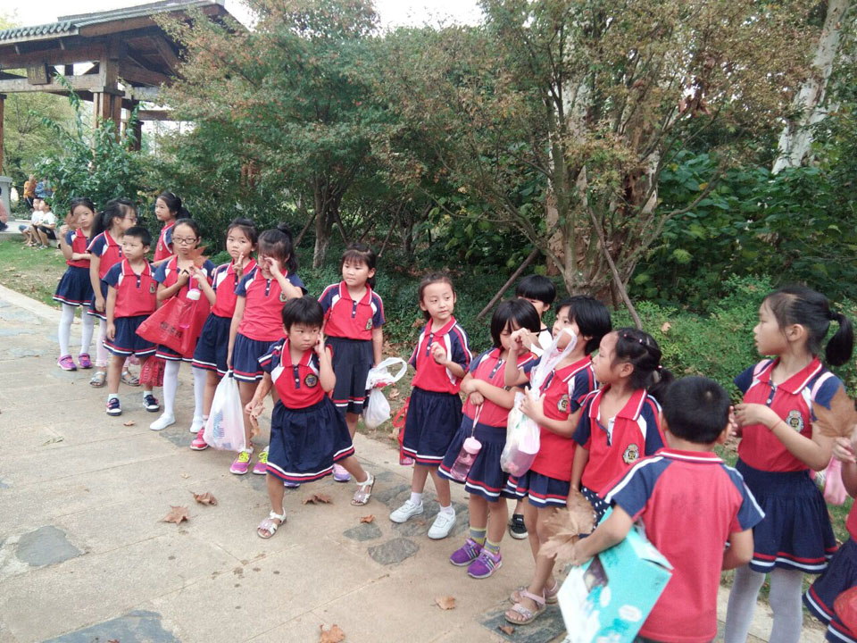 鄂东女子学校