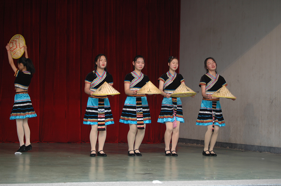 鄂东女子学校