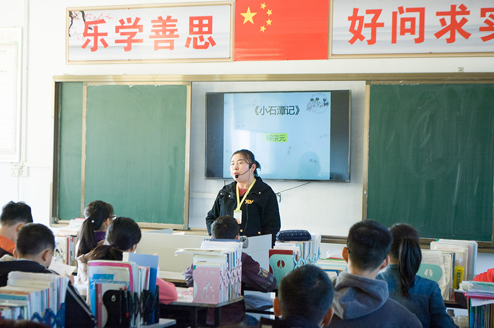 黄冈市教科院在我校开展语文教研活动
