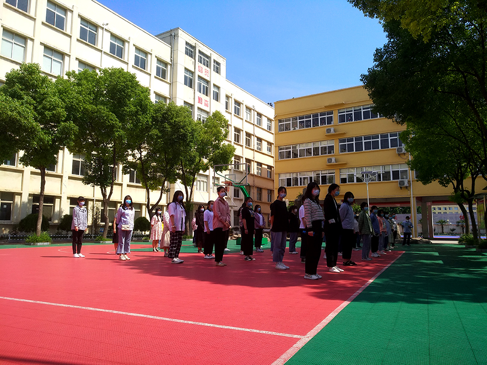 鄂东女子学校