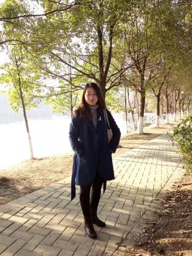 数学教师 黄娟