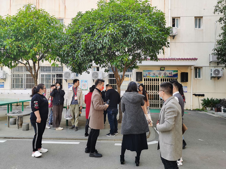 安全第一，预防为主——遗爱湖学校举行宿舍安全突击大检查活动